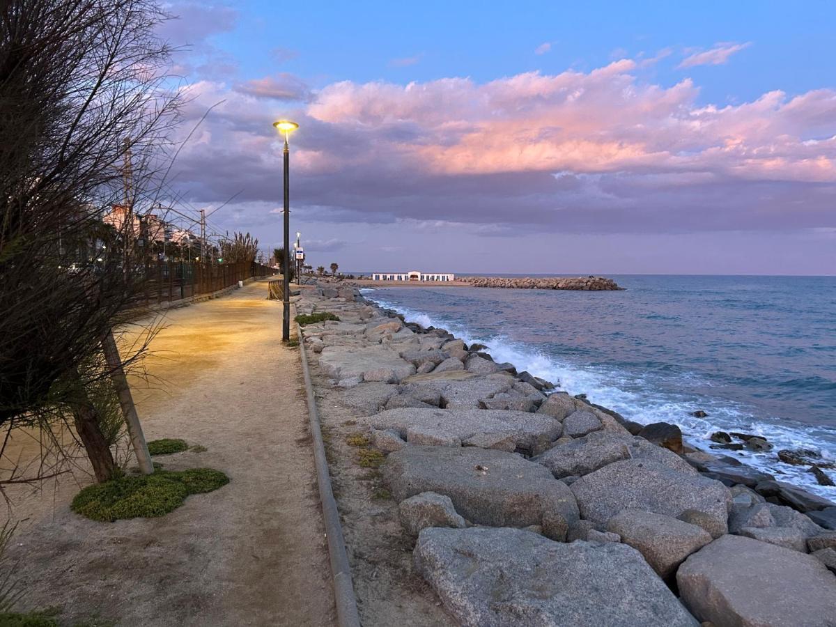 Vilamarlux VII Vilassar De Mar Extérieur photo